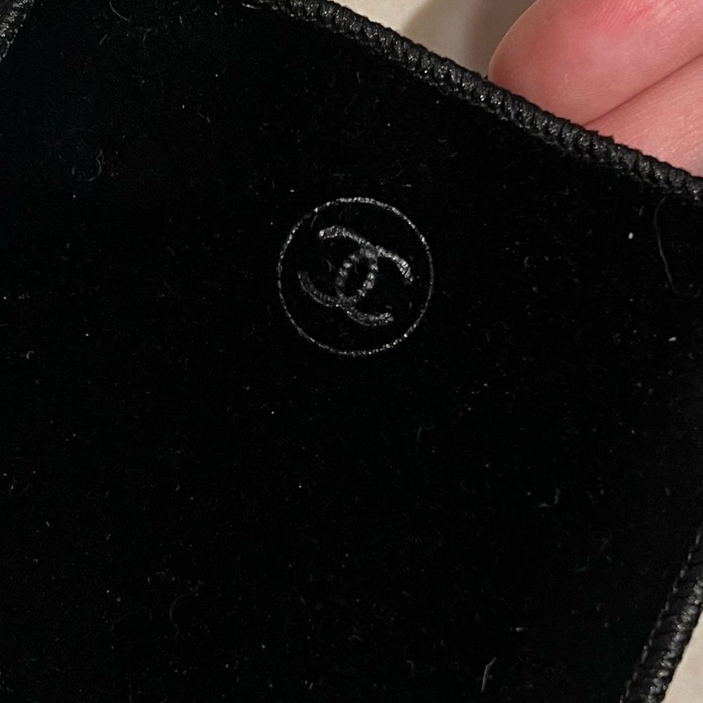 CHANEL jewelry pouch